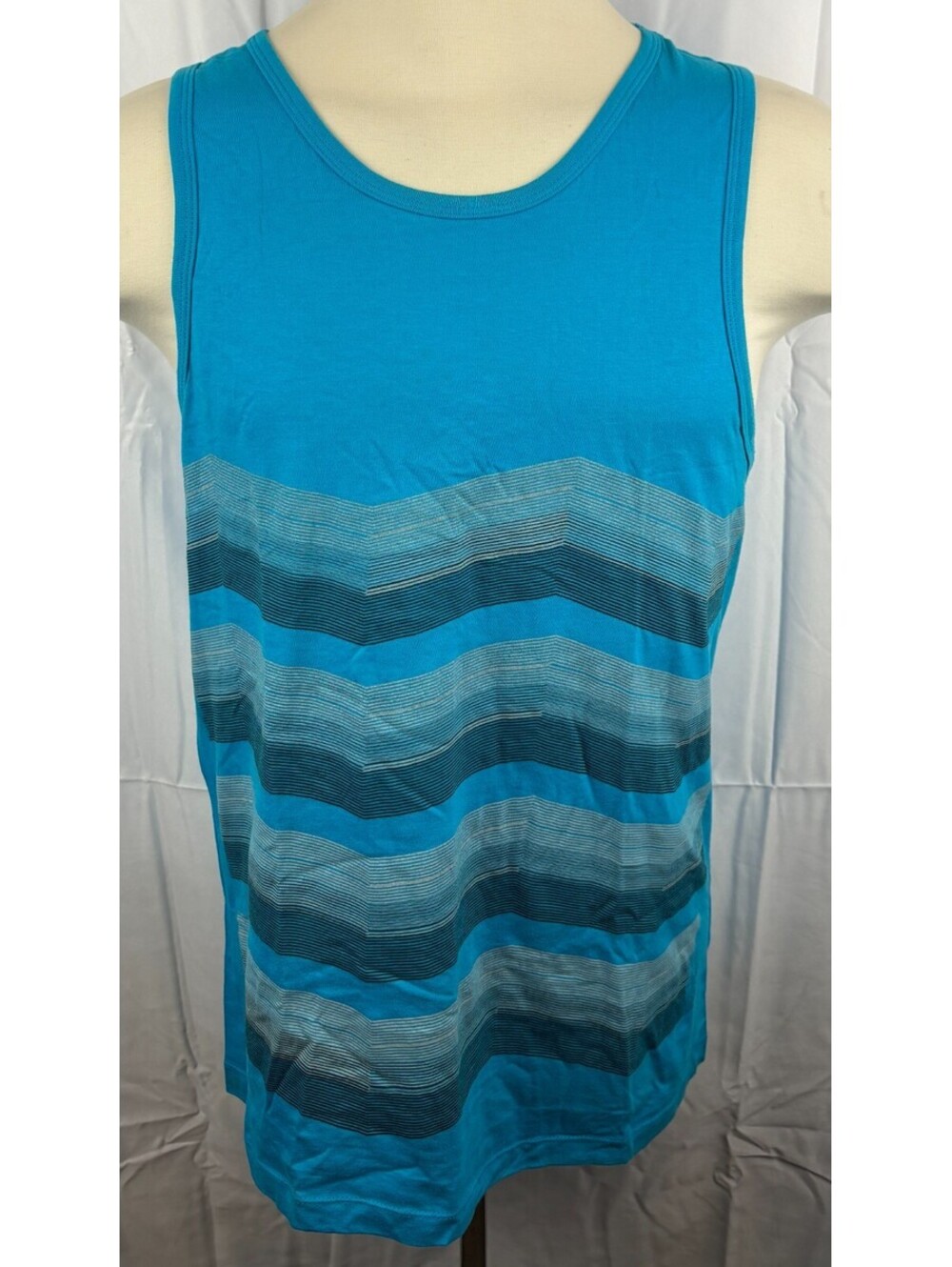 Ocean Current Men's Size Large Blue Striped Graphic Tank Top shirt